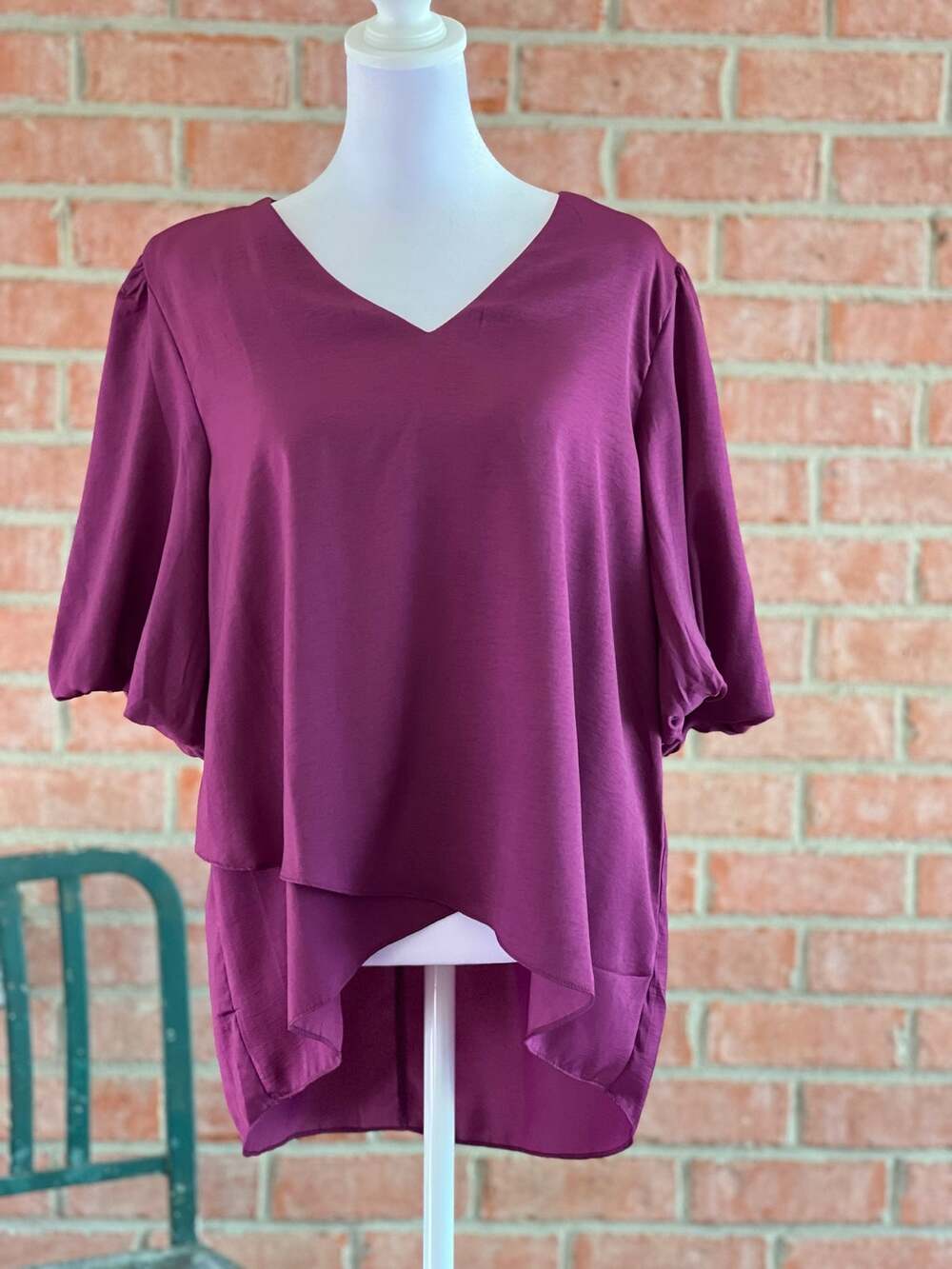 Entro Blouse Womens Large Plum Purple Satin V Neck Bubble Sleeve High Low Top